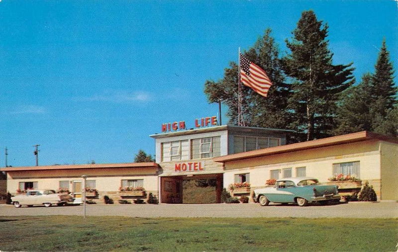 Northwoods Lodge (High Life Motel) - Old Postcard